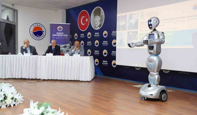 Akademisyen robot Maya, Sinop’ta konuştu