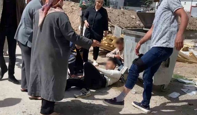 Aksaray’da kaza yeri savaş alanına döndü: 2’si silahla 8 kişi yaralandı