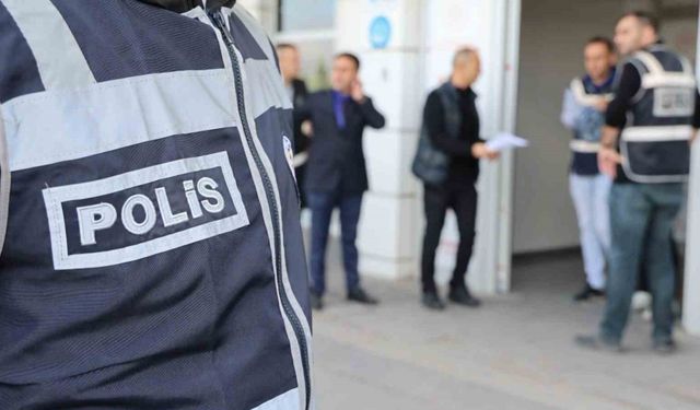 Aksaray’da uyuşturucuyla yakalanan 3 kişi tutuklandı