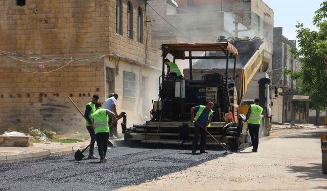 Başkan Bilecen, asfalt çalışmalarını yerinde inceledi