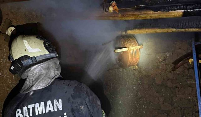 Batman’da ahır yangını