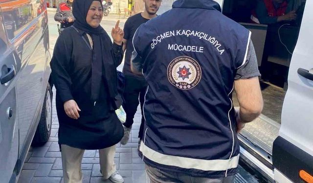 Bilecik’te huzur uygulaması, 2 yabancı uyruklu kişi sınır dışı edildi