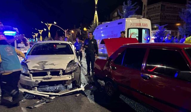 Bingöl’de zincirleme kaza: 6 yaralı