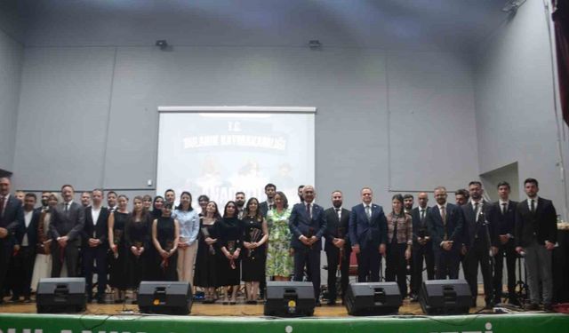 Bulanık’ta ‘Anadolu Türküleri Halk Konseri’ne yoğun ilgi