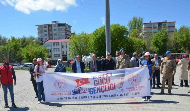 Bulanık’ta ‘Gençlik yürüyüşü’ yapıldı