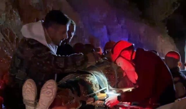 Çankırı Kalesi’nden kayalıklara düştü, ekipler seferber oldu