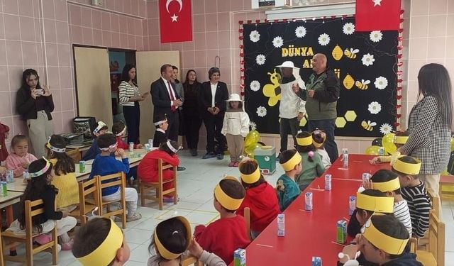 Dünya Arı günü anaokulu öğrencileriyle kutlandı