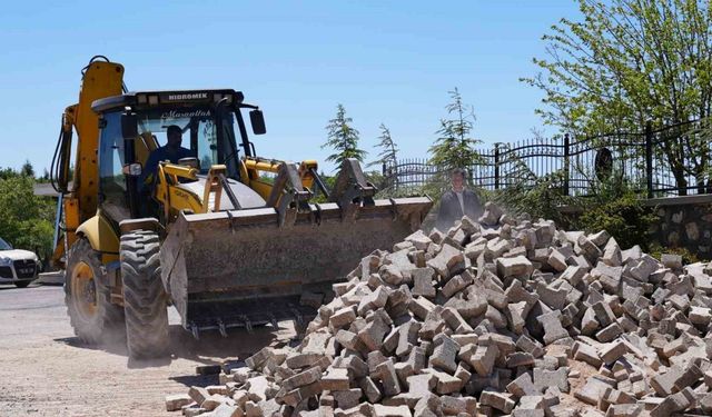 Elazığ’da bayram öncesi mezarlıklarda düzenleme
