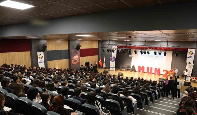 Elazığ’da bir ilk: 370 öğrenciyle Birleşmiş Milletler simülasyonu gerçekleştirildi