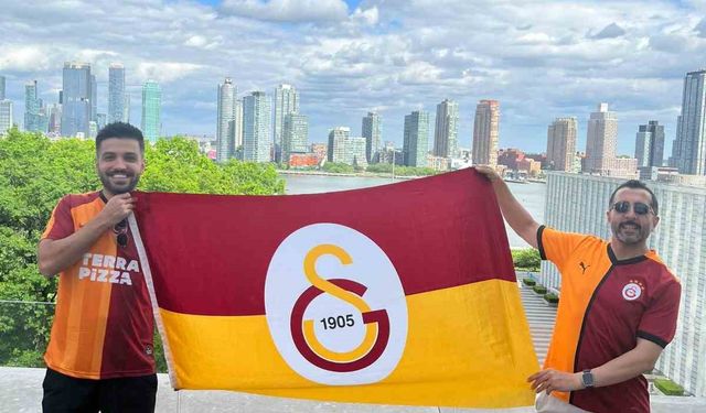 Galatasaray’ın şampiyonluğu New York’ta kutlandı