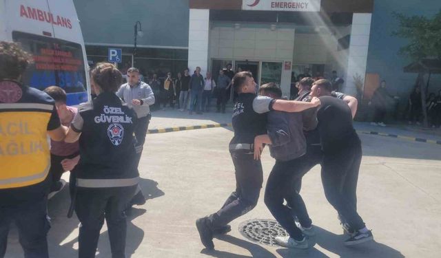 Hastanedeki yangın tatbikatında öğrencilerin performansı gerçeği aratmadı