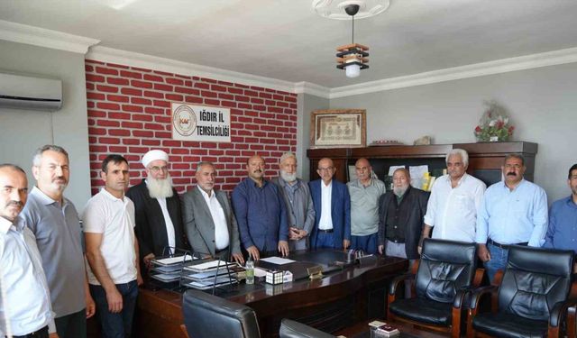 Iğdır’da aşiret ve kanaat önderleri başlık ve süt parasının kaldırılması için açıklama yaptı