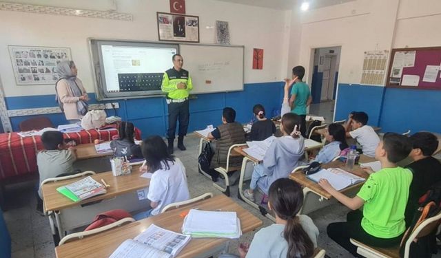 Iğdır’da öğrencilere trafik bilinci eğitimi verildi
