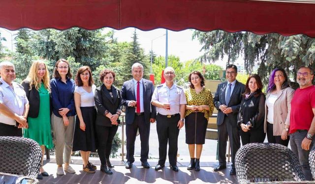 Jandarma personeli Eğitim Fakültesi tarafından verilen eğitimleri tamamladı