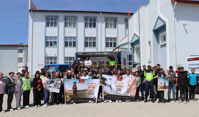 Jandarmadan öğrencilere trafik güvenliği eğitimi