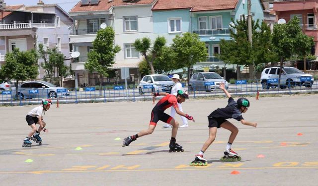 Karaman’da tekerlekli paten heyecanı başladı