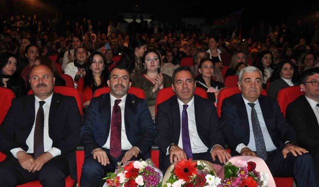 Kars’ta Azerbaycan rüzgarı esti