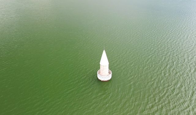 Kars’ta baraj kapakları kapatıldı, köy sular altında kaldı