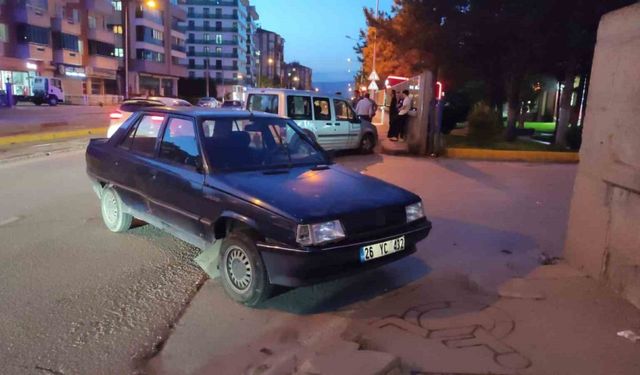 Kaza yapıp kaçan gence babasından ilginç sitem "Devede de boy var ama eşeğin arkasında gidiyor"