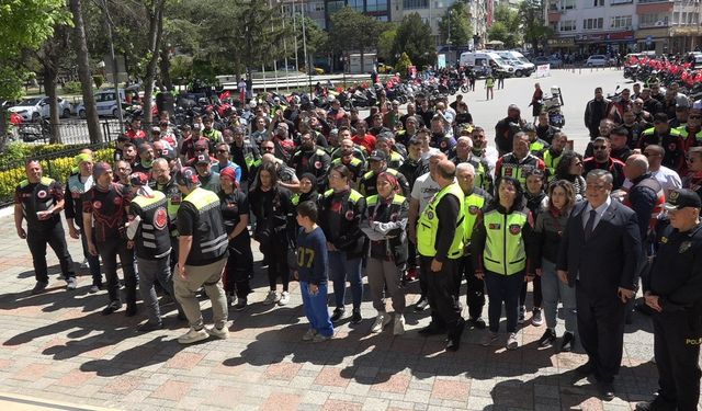 Kırklareli’nde motosikletçiler trafik kurallarına dikkat çekti