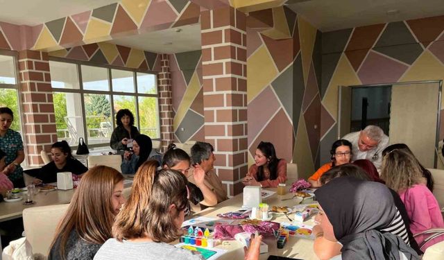 Kırşehir’de engellilere yönelik boyama ve atölye çalışmaları düzenleniyor