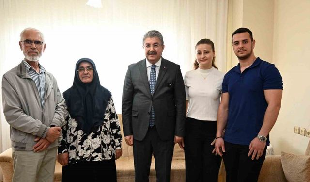 "Kökler ve Filizler Buluşuyor" projesiyle genç çiftler ile uzun yıllar evli olan çiftler buluştu