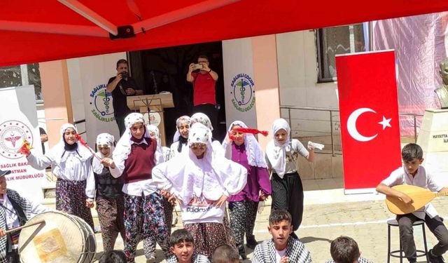 Köy okulunda ’Sağlıklı Çocuk, Sağlıklı Gelecek’ etkinliği düzenlendi