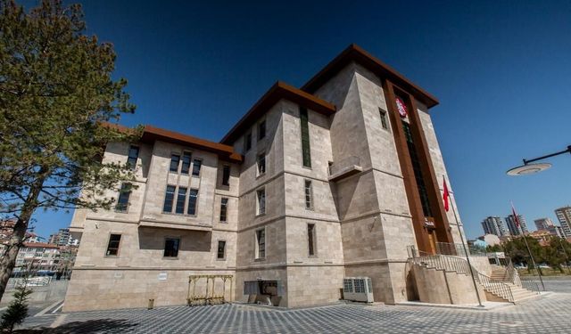 Niğde Valiliği’nden izinsiz yardım toplamaya karşı uyarı