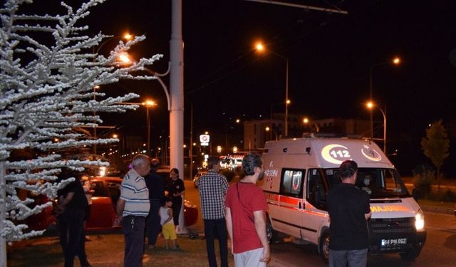 Otomobilin çarptığı çocuk hayatını kaybetti
