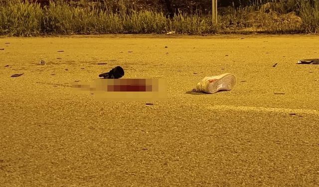 Otomobille kafa kafaya çarpışan motosiklet sürücüsü hayatını kaybetti