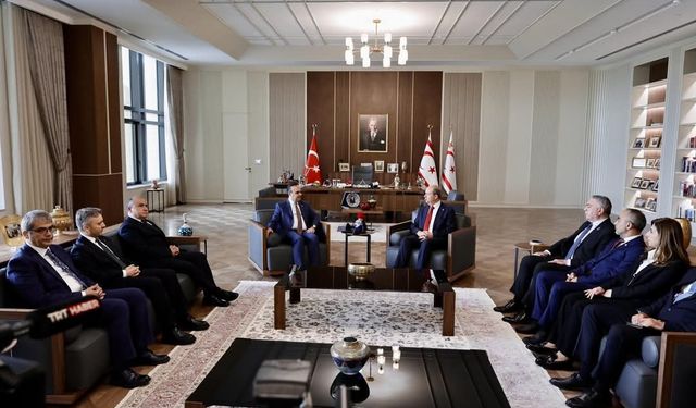 Sanayi ve Teknoloji Bakanı Kacır, KKTC Cumhurbaşkanı Tatar ile bir araya geldi