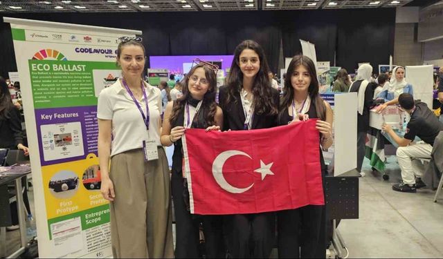 SANKO Okulları öğrencileri Yapay Zeka Yarışmasında dünya birincisi oldu