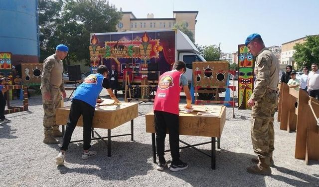 Siirt’te 19 Mayıs coşkusu "Survivor Parkuru"nda yaşandı