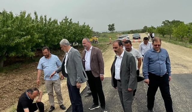 Simav’ın Kayaışık köyüne 5,5 kilometrelik asfalt yol