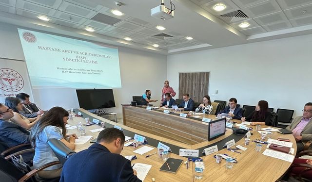 Sinop’ta hastane yöneticilerine afet yönetimi eğitimi