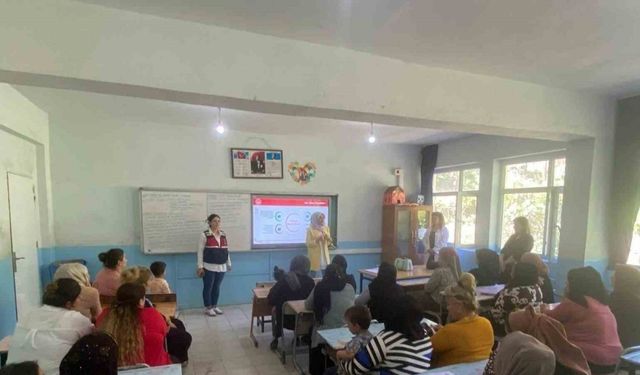 Şırnak’ta kadına şiddetle mücadele ve aile içi iletişim eğitimi