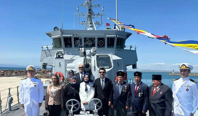 TCG Akçakoca mayın avlama gemisi Enez Limanı’na ziyarete açıldı