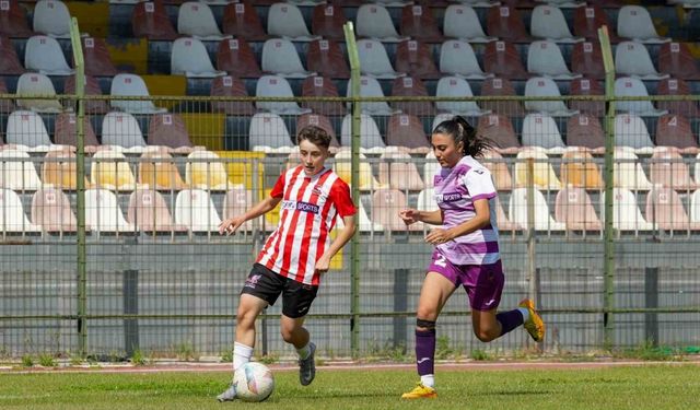TFF Kadınlar 3. Ligi’nde Bandırmagücü Spor Kulübü yarı finale yükseldi