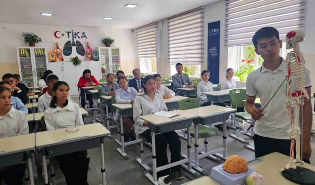 TİKA’dan Kırgızistan’da eğitime destek: Biyoloji sınıfı yenilendi