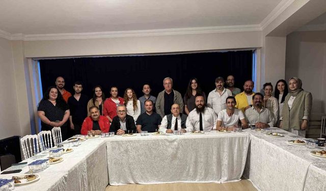 Tiyatrocular Düzce’de güçlerini birleştirdi