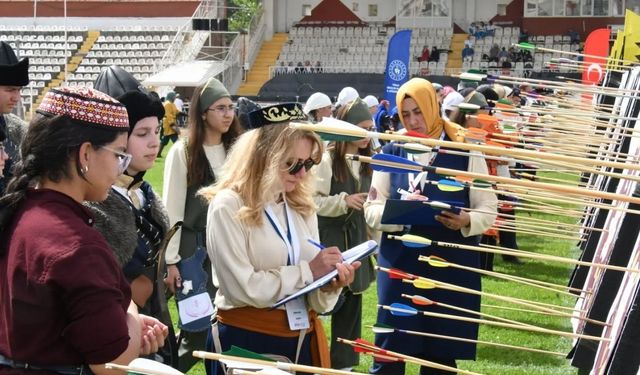 Tokat’ta geleneksel Türk okçuluğu rüzgarı esti