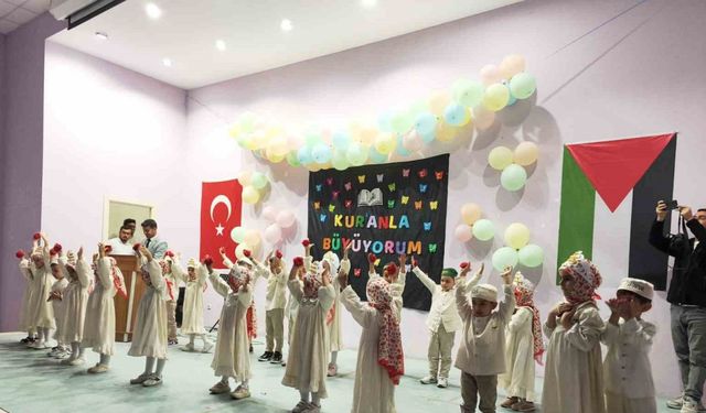 Tunceli’de miniklerin yoğun katılımlı Kur’an kursu kapanış programı