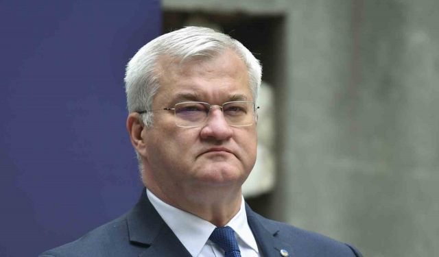 Ukrayna Dışişleri Bakanı Sybiha: "Ukrayna pazartesi gününden itibaren en az 30 günlük ateşkese hazır"