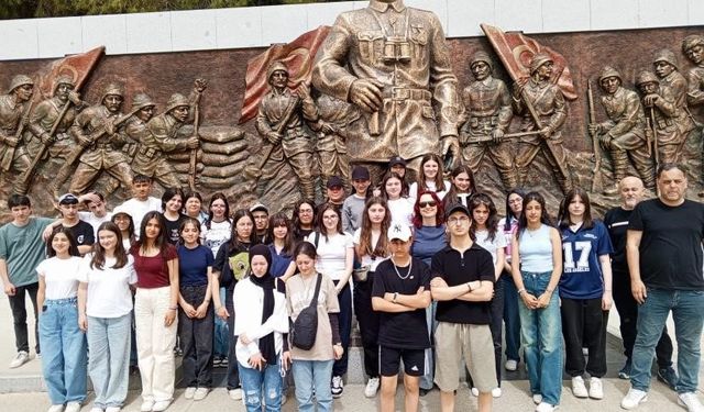 Ulubey’den lise öğrencileri için Çanakkale ve İstanbul gezisi
