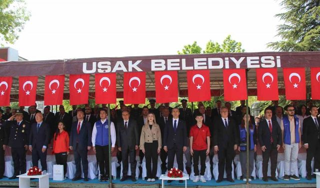 Uşak’ta 19 Mayıs Atatürk’ü Anma, Gençlik ve Spor Bayramı coşkuyla kutlandı