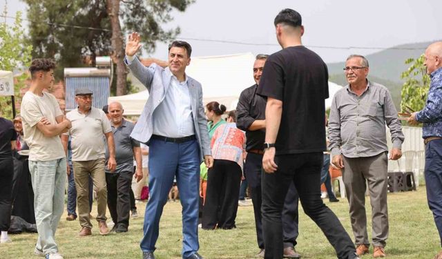Vali Şefik Aygöl, Hıdırellez Şenliklerinde vatandaşlarla buluştu