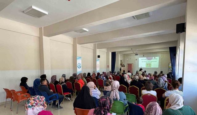 Velilere sağlıklı yaşam ve beslenme eğitimi verildi