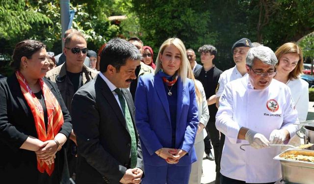 Yöresel Lezzetler Türk Mutfağı Haftası’na ’Ahi çorbası’ damga vurdu