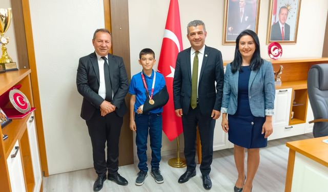 Azmiyle engeli aştı, Türkiye şampiyonu oldu