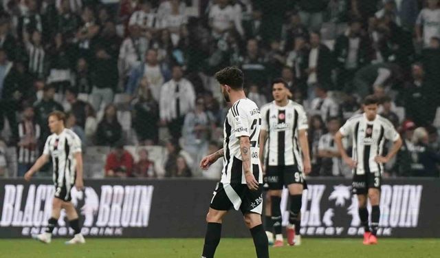 Beşiktaş bu sezon üç kulvarda da istediğini bulamadı